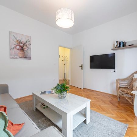 Antares Apartments Cavtat Esterno foto