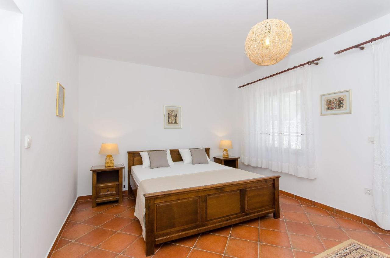 Antares Apartments Cavtat Esterno foto