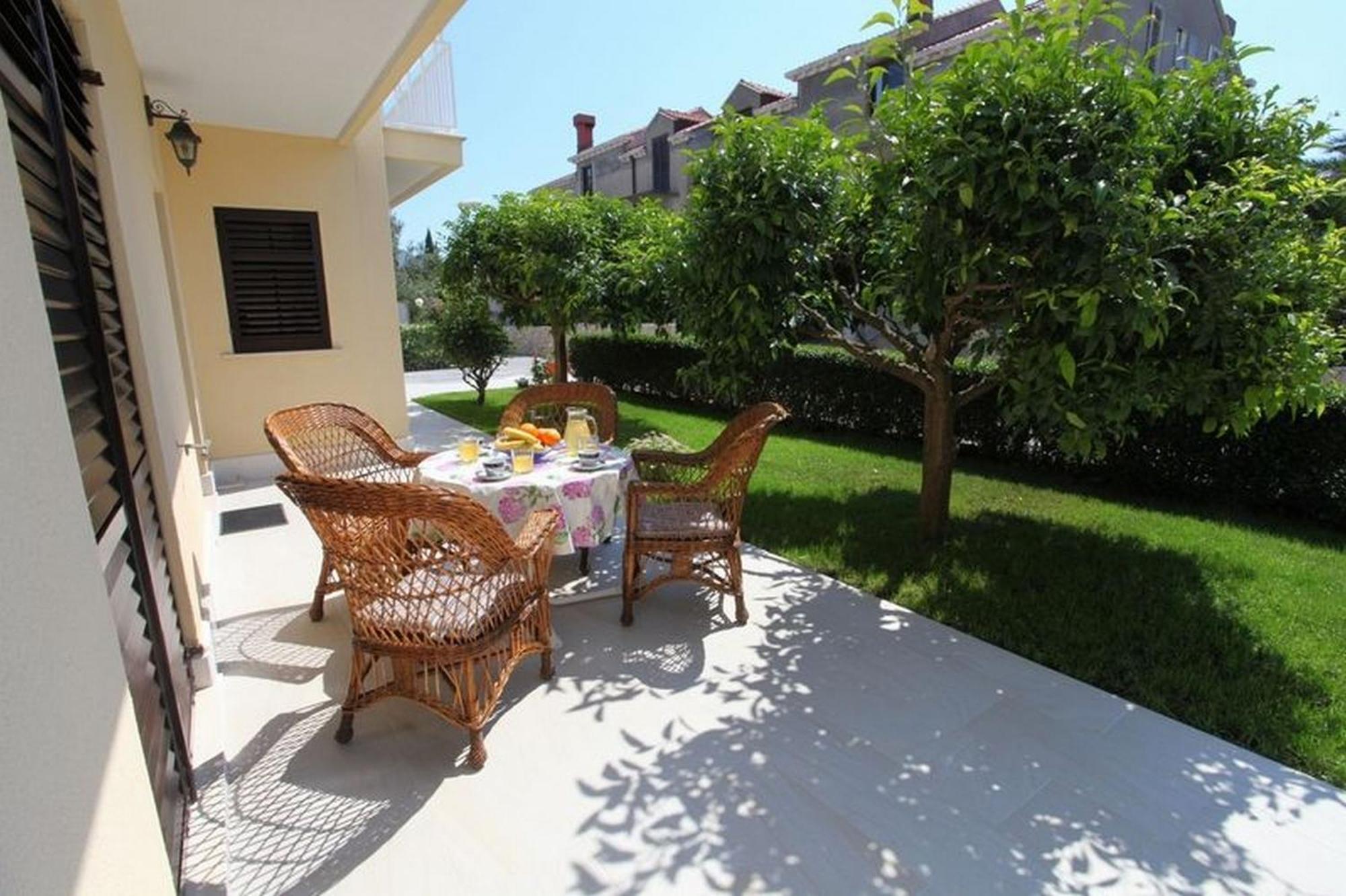 Antares Apartments Cavtat Esterno foto