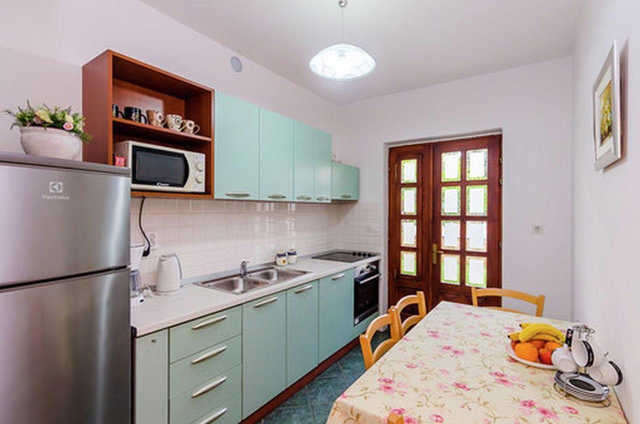 Antares Apartments Cavtat Esterno foto