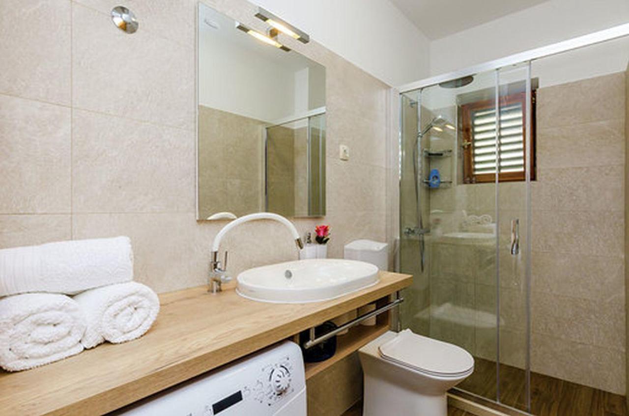 Antares Apartments Cavtat Esterno foto